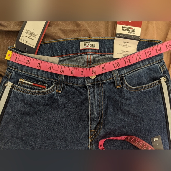 Tommy Hilfiger Wide Leg Logo Jeans New - Picture 4 of 10